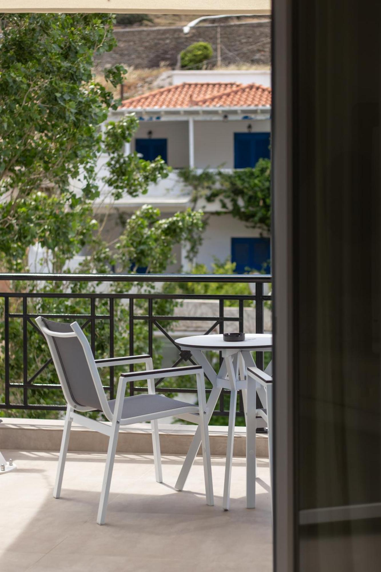 Andros Utopia Batsi  Exterior photo